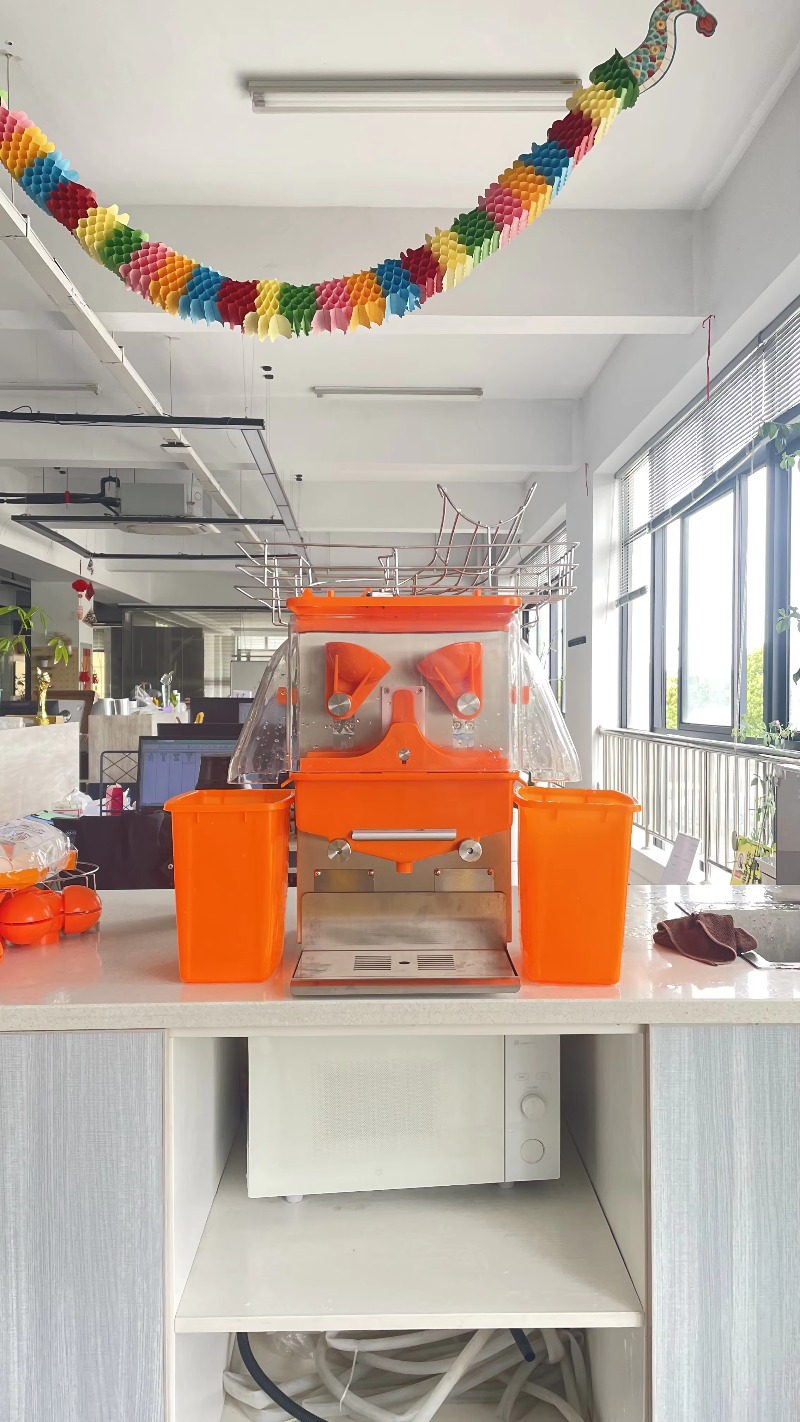 เครื่องคั้นน้ำส้มอุตสาหกรรม เค - Juicer บทวิจารณ์และราคา